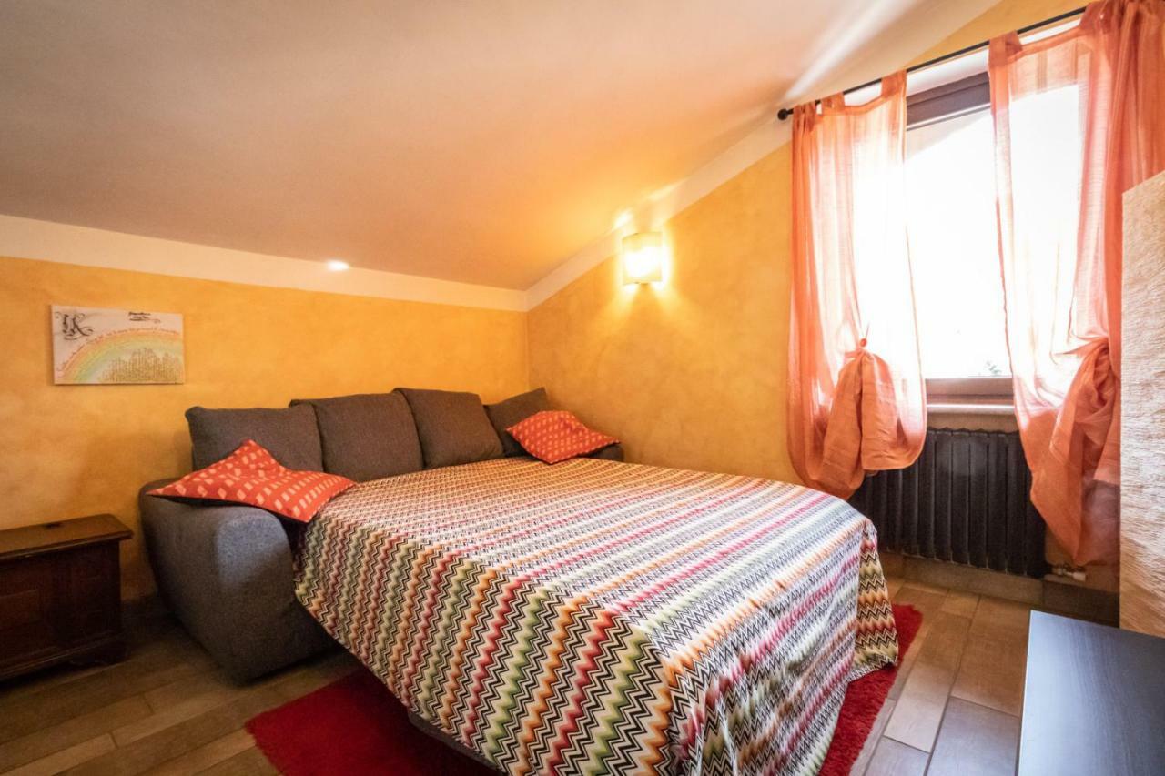 Apartamento Casa Di Tia Aosta Exterior foto
